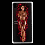 Coque Sony Xperia Z5 Premium Femme nue pétales de rose glamour