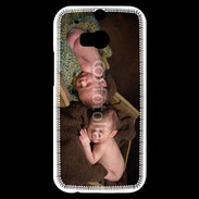 Coque HTC One M8s Jumeaux dormant dans des caisses