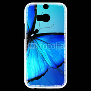 Coque HTC One M8s Papillon sur fond bleu