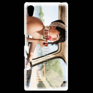 Coque Personnalisée Sony Xpéria Z5 Femme glamour qui se met du rouge à lèvre