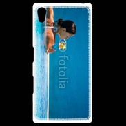 Coque Personnalisée Sony Xpéria Z5 Femme sirotant un cocktail face à la mer