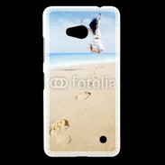 Coque Nokia Lumia 640 LTE Femme sautant face à la mer