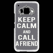 Coque HTC One M9 Keep Calm Call friend Gris