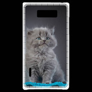 Coque LG Optimus L7 Chaton sur tapis bleu