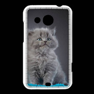 Coque HTC Desire 200 Chaton sur tapis bleu