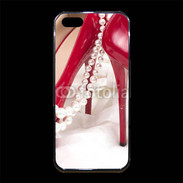 Coque iPhone 5/5S Premium Escarpins rouges et perles