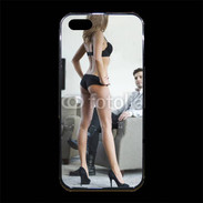 Coque iPhone 5/5S Premium Femme debout en lingerie sexy devant homme 