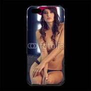 Coque iPhone 5/5S Premium Charmante brune avec casquette rouge