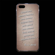 Coque iPhone 5/5S Premium Bons heureux Rouge Citation Oscar Wilde