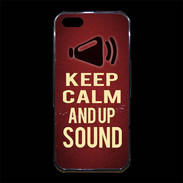 Coque iPhone 5/5S Premium Keep Calm and Up Sound Rouge