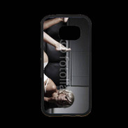 Coque Samsung S7 Premium Femme sexy canapé