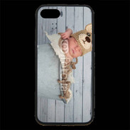 Coque iPhone 7 Premium Bébé nounours dormant dans une bassine
