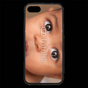 Coque iPhone 7 Premium Bébé métisse