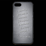 Coque iPhone 7 Premium Avis gens Noir Citation Oscar Wilde