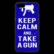 Coque iPhone 7 Premium Keep Calm Take a gun Bleu