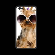 Coque  Iphone 8 PREMIUM Chien Yorkie avec lunette de soleil