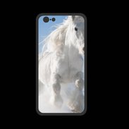 Coque  Iphone 8 PREMIUM Cheval blanc dans la neige 2