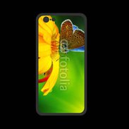 Coque  Iphone 8 PREMIUM Papillon posé sur une fleur