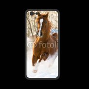 Coque  Iphone 8 PREMIUM Cheval arabe dans la neige 100