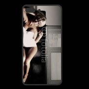 Coque  Iphone 8 Plus PREMIUM femme sexy canapé 2