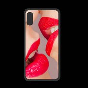 Coque  Iphone XS PREMIUM Bouche sexy Lesbienne et rouge à lèvres gloss