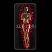 Coque  Huawei MATE 10 PRO PREMIUM Femme nue pétales de rose glamour