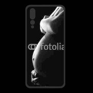 Coque  Huawei P20 Pro PREMIUM Femme enceinte en noir et blanc